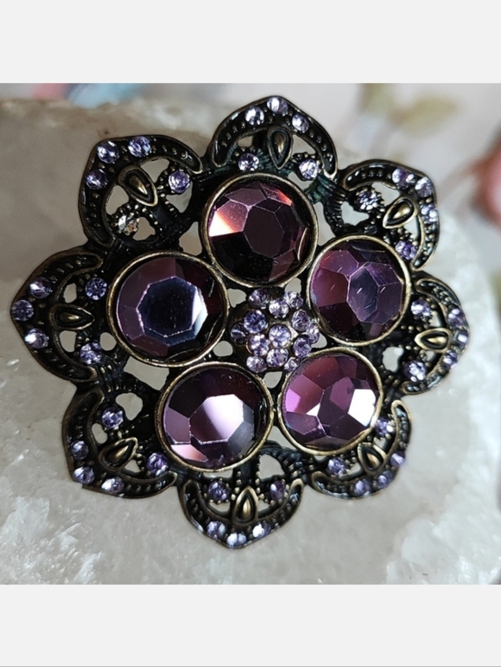 Purple Amethyst Eggplant Fancy Brass Tone Rhinestone Brooch Pendant Choker EUC